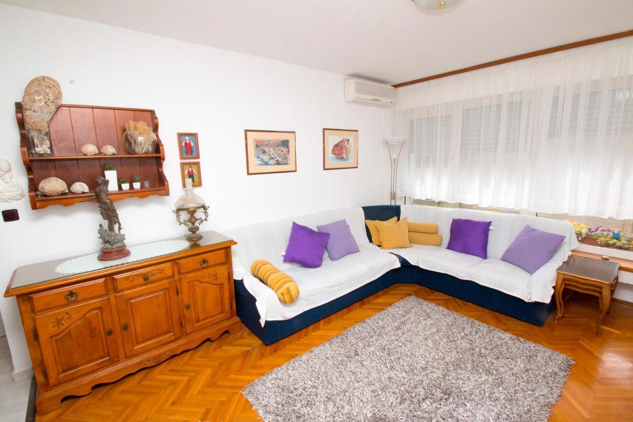 Apartman Seka Omiš Esterno foto
