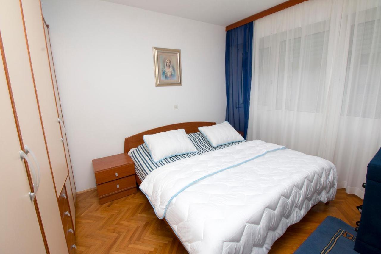 Apartman Seka Omiš Esterno foto