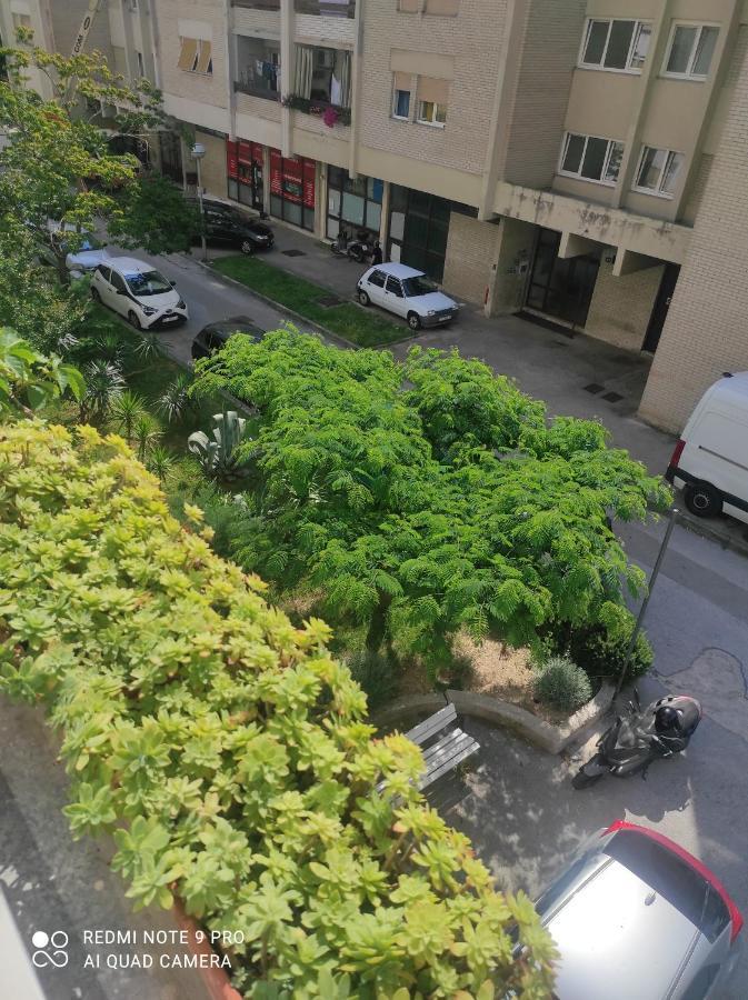 Apartman Seka Omiš Esterno foto